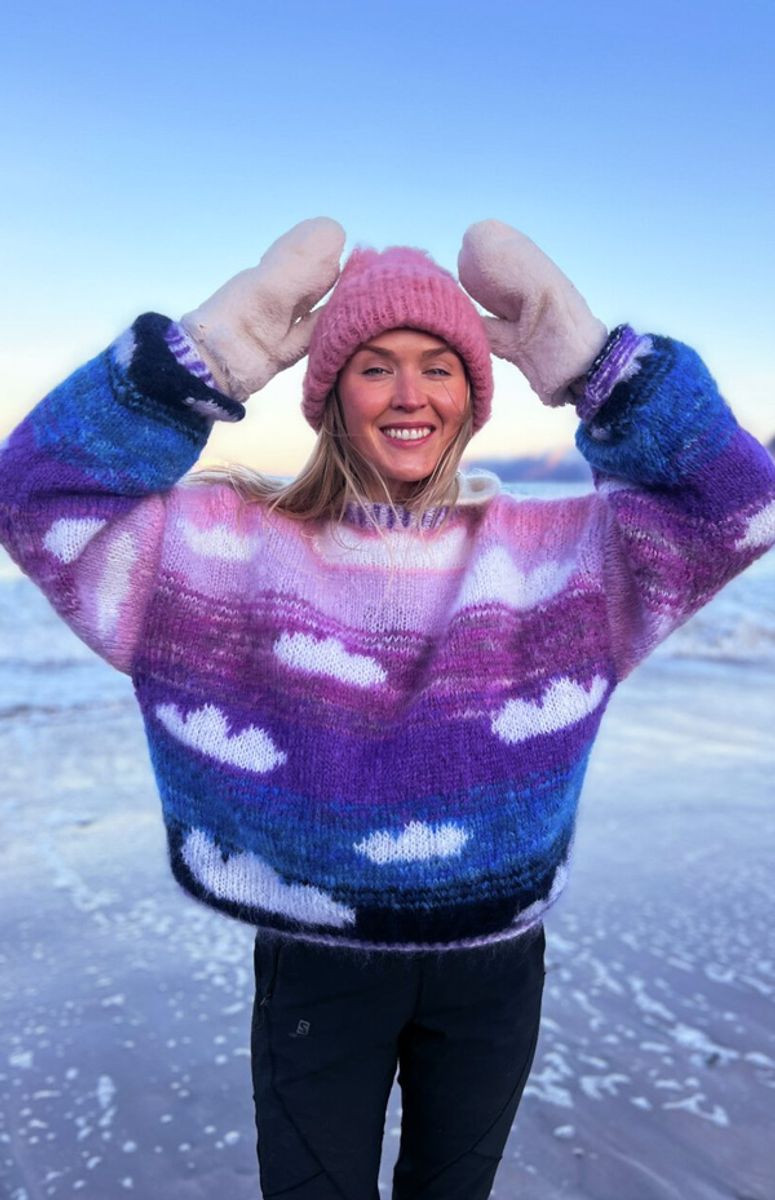 Skyhigh Morningrise by Ingrid Raadim