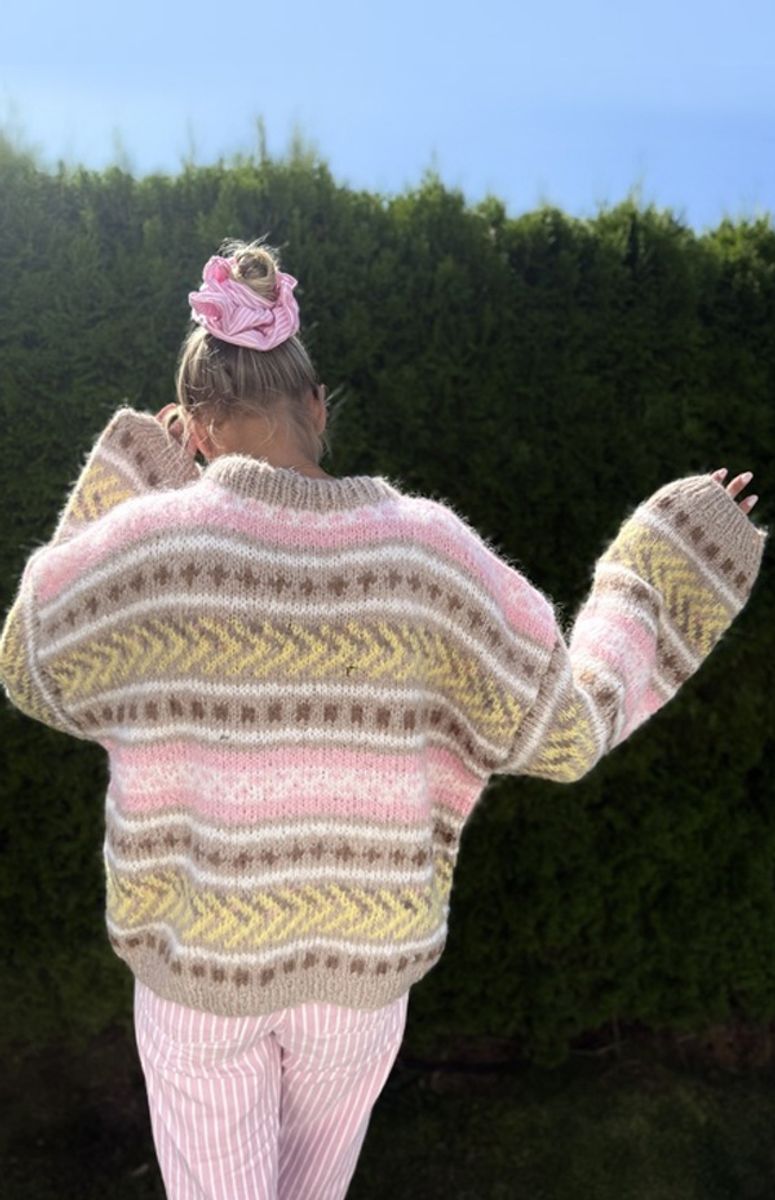 Hanami Genser Beige fra HoY